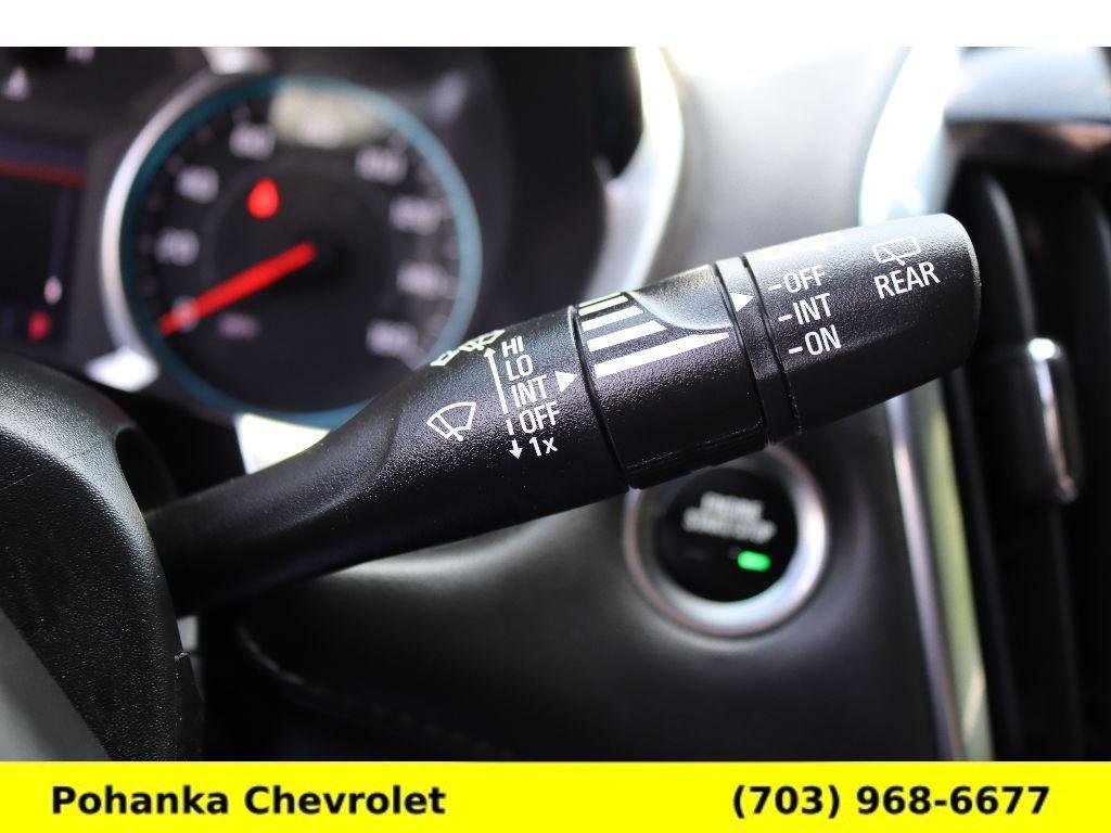 used 2022 Chevrolet Traverse car, priced at $31,903