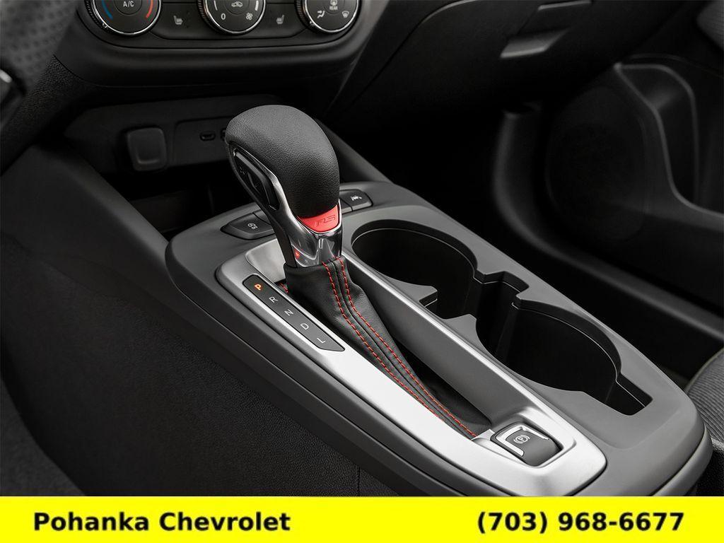 new 2025 Chevrolet Trax car