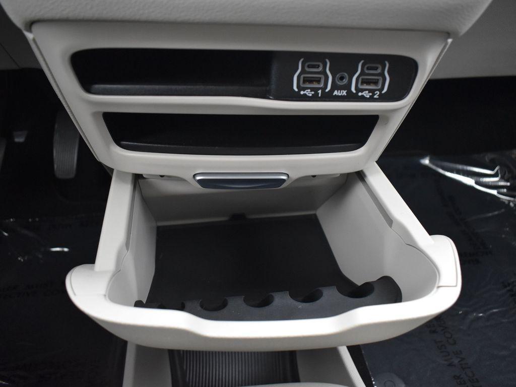 used 2023 Chrysler Pacifica Hybrid car, priced at $27,477