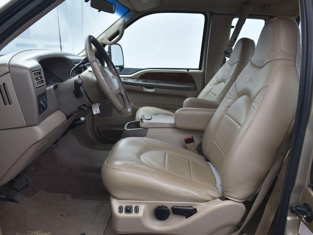 used 2000 Ford F-250 car, priced at $10,995
