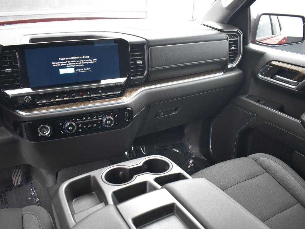 used 2024 Chevrolet Silverado 1500 car, priced at $40,777