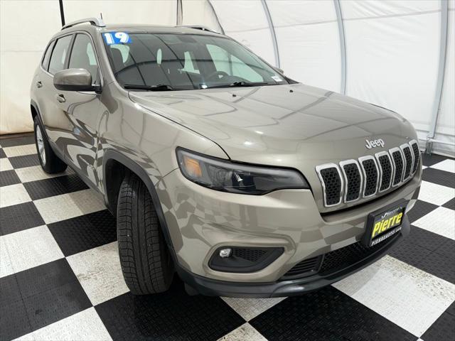 used 2019 Jeep Cherokee car