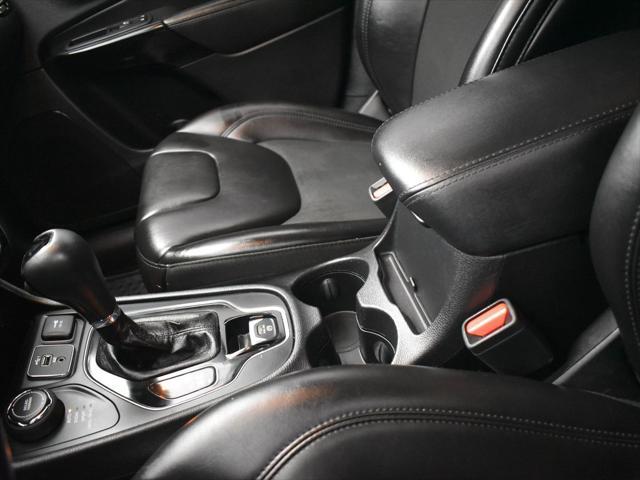 used 2020 Jeep Cherokee car, priced at $19,995