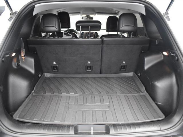used 2020 Jeep Cherokee car, priced at $19,995