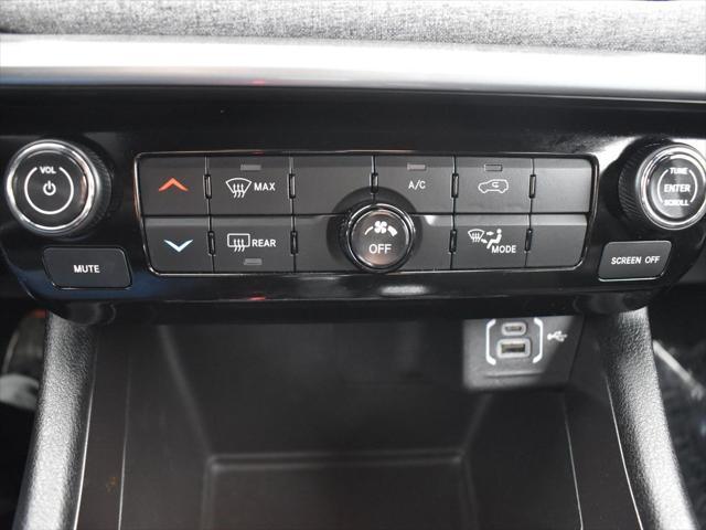 used 2024 Jeep Compass car, priced at $25,297