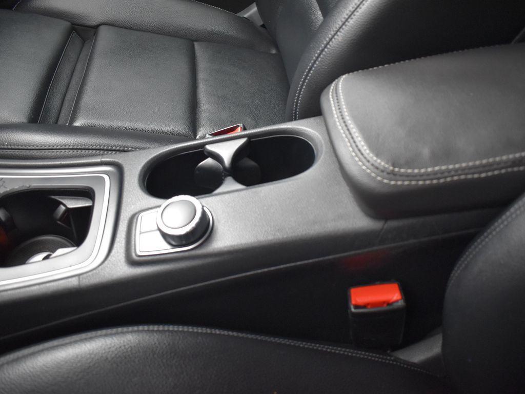 used 2020 Mercedes-Benz GLA 250 car, priced at $18,895