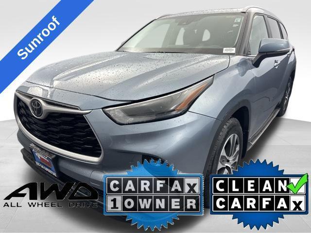 used 2024 Toyota Highlander car, priced at $40,777