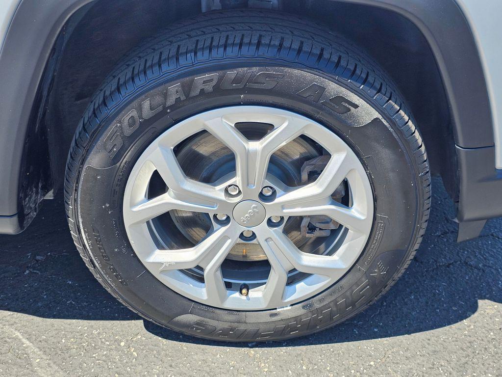 used 2024 Jeep Compass car, priced at $22,999