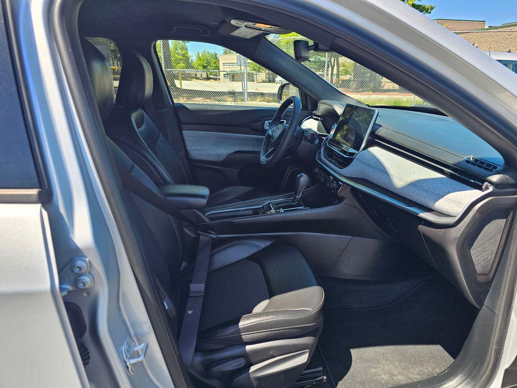 used 2024 Jeep Compass car, priced at $22,999
