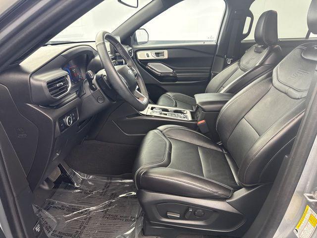 used 2024 Ford Explorer car, priced at $50,195