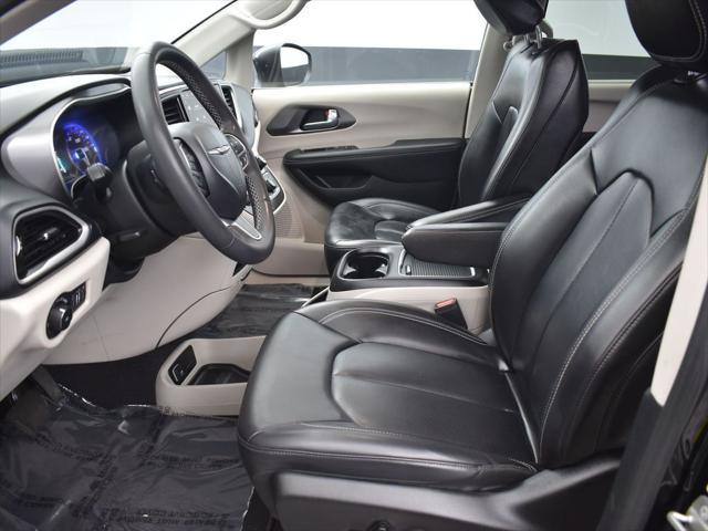 used 2023 Chrysler Pacifica car, priced at $24,000