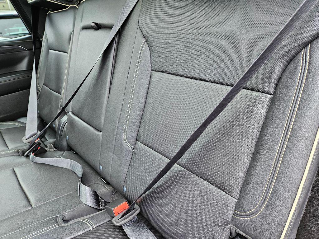 used 2023 GMC Yukon car, priced at $61,995