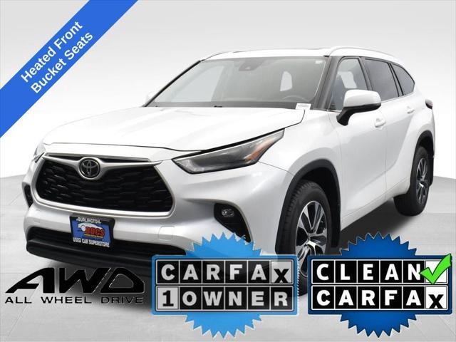 used 2022 Toyota Highlander car, priced at $34,995