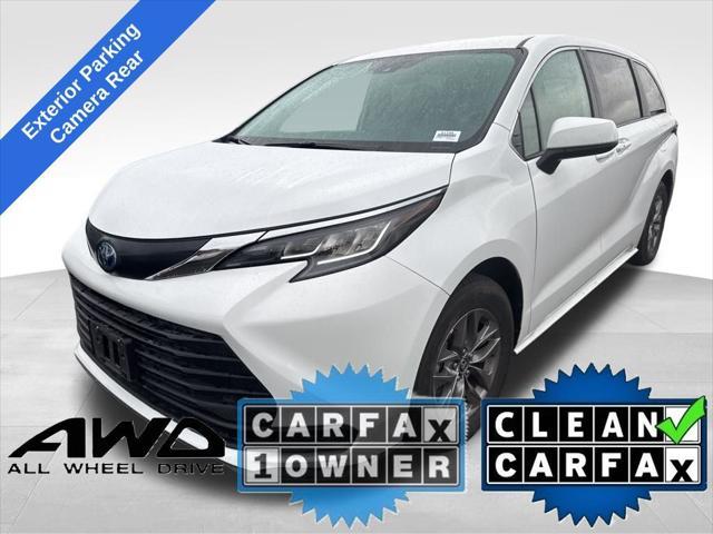 used 2023 Toyota Sienna car, priced at $43,895