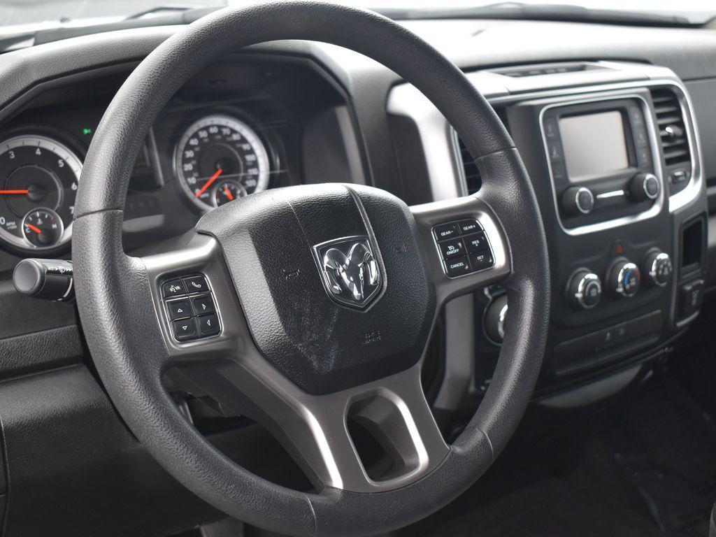 used 2022 Ram 1500 Classic car, priced at $28,995