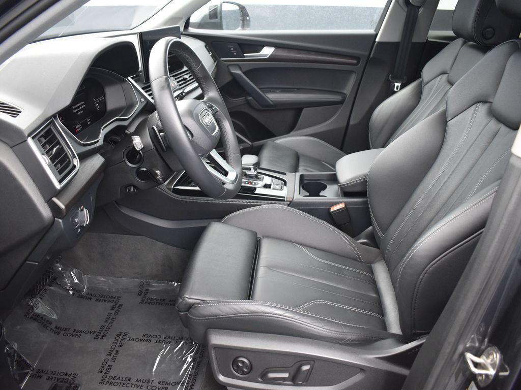 used 2024 Audi Q5 car, priced at $32,656
