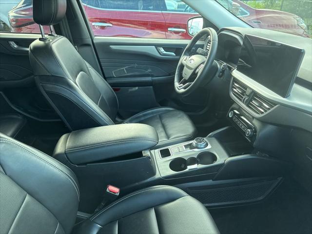 used 2023 Ford Escape car, priced at $29,912