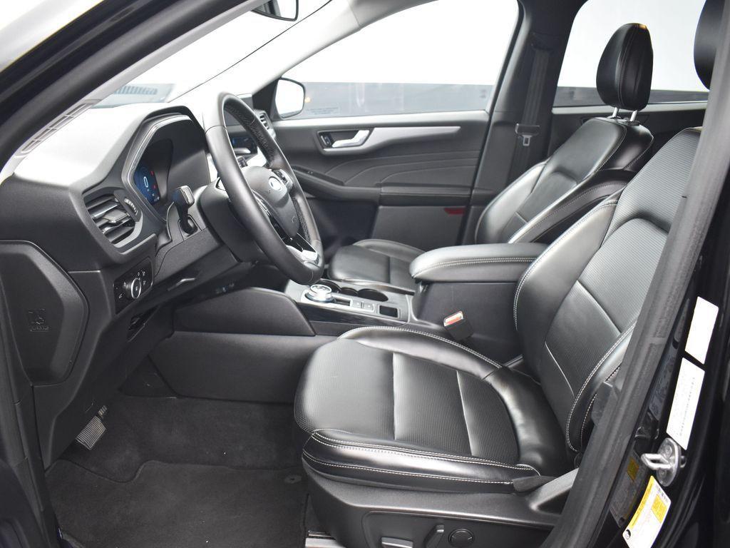 used 2023 Ford Escape car, priced at $25,450