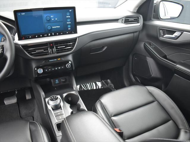 used 2023 Ford Escape car, priced at $29,912