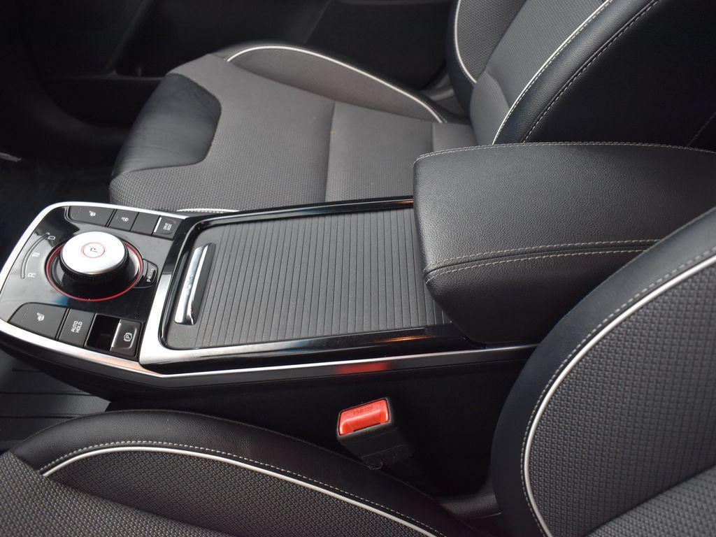 used 2022 Kia Niro EV car, priced at $19,377