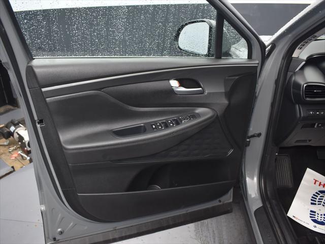 used 2023 Hyundai Santa Fe car, priced at $24,995