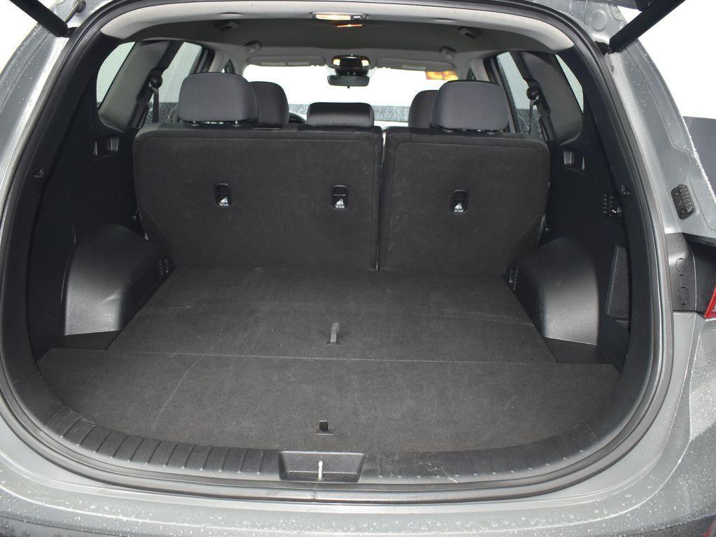 used 2023 Hyundai Santa Fe car, priced at $22,595