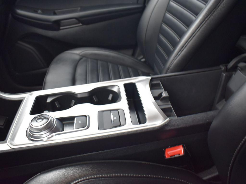 used 2024 Ford Edge car, priced at $22,777