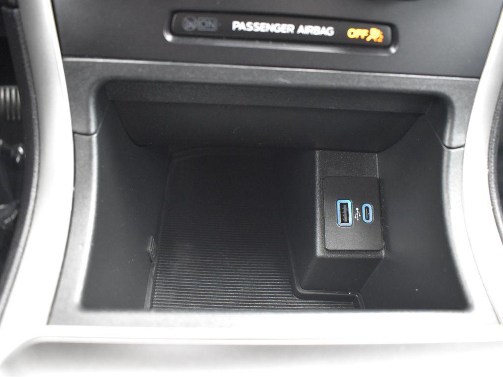 used 2024 Ford Edge car, priced at $22,777