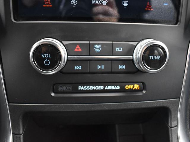 used 2024 Ford Edge car, priced at $30,942
