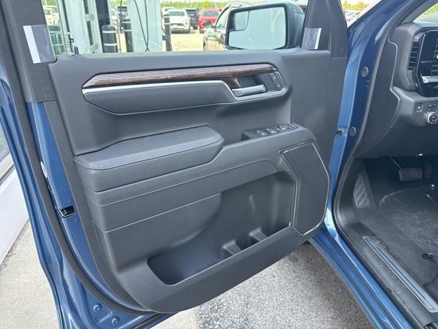 new 2025 GMC Sierra 1500 car, priced at $57,745