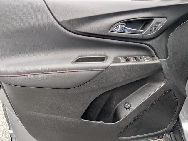 used 2023 Chevrolet Equinox car, priced at $25,998