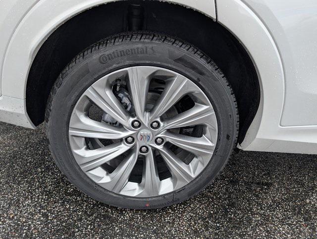 new 2025 Buick Envista car, priced at $31,385