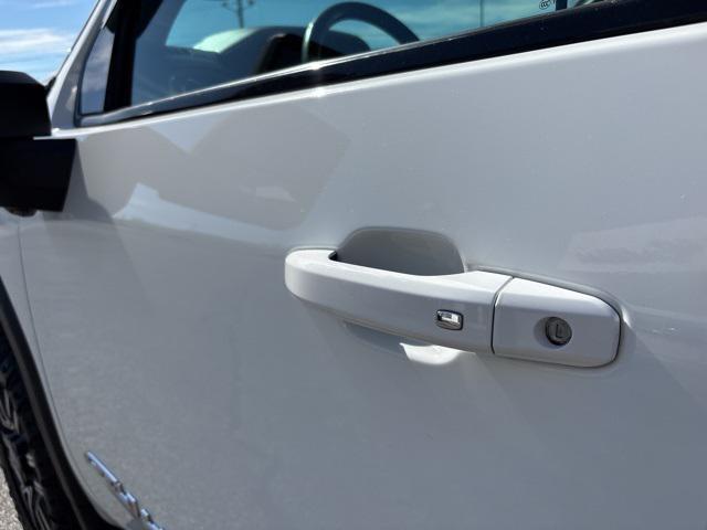 used 2023 GMC Sierra 2500 car, priced at $55,000