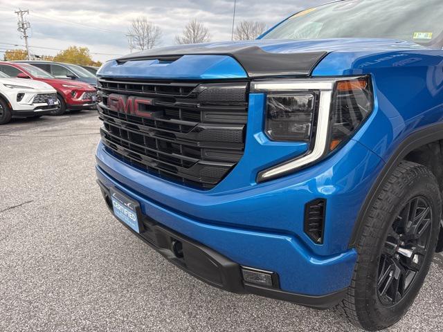 used 2023 GMC Sierra 1500 car, priced at $44,398