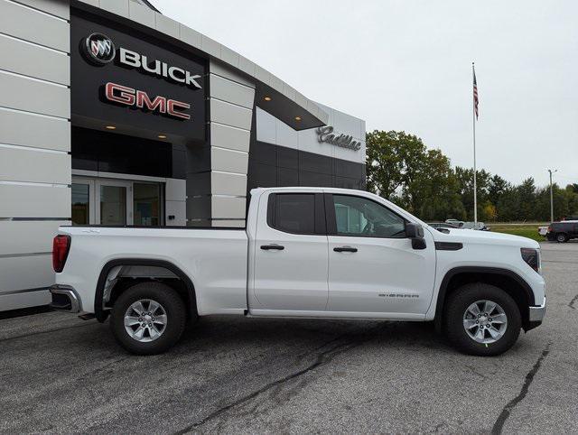 new 2025 GMC Sierra 1500 car, priced at $45,755