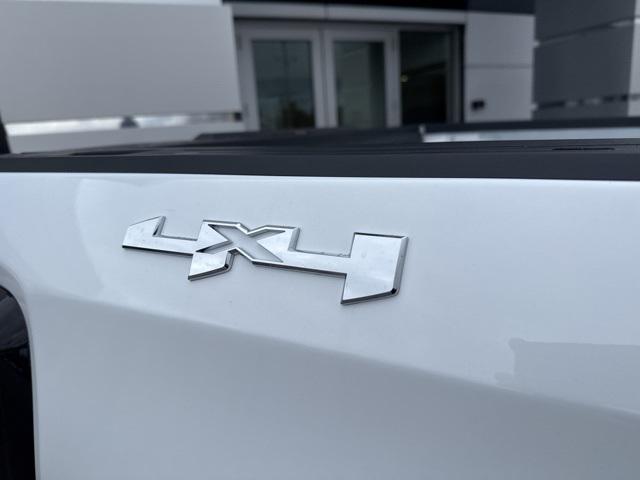 new 2026 GMC Sierra 1500 car, priced at $44,078