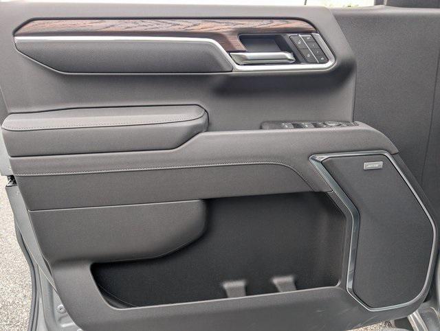 new 2025 GMC Sierra 1500 car, priced at $62,690