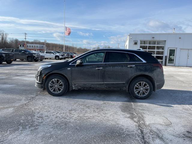 used 2022 Cadillac XT5 car, priced at $33,000