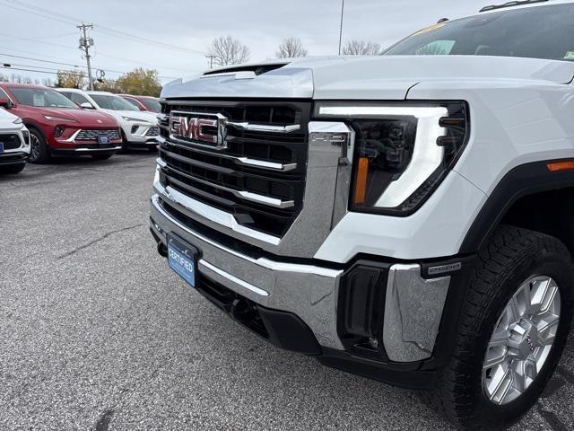 used 2024 GMC Sierra 2500 car, priced at $55,000