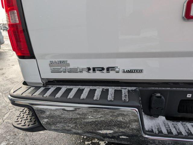 used 2019 GMC Sierra 1500 car, priced at $31,198