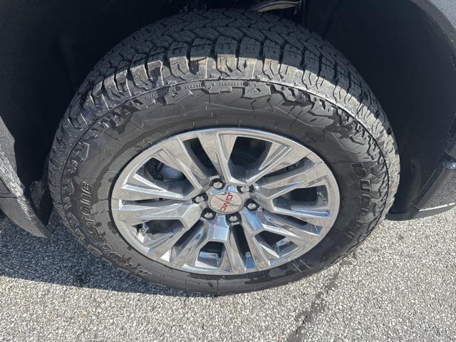 new 2026 GMC Sierra 1500 car, priced at $64,413