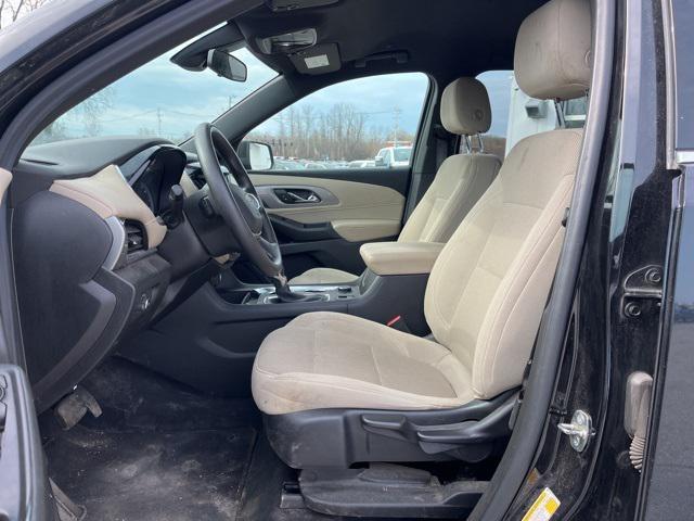 used 2022 Chevrolet Traverse car, priced at $22,500