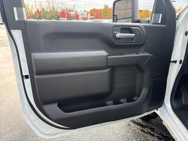 new 2026 GMC Sierra 3500 car, priced at $51,518