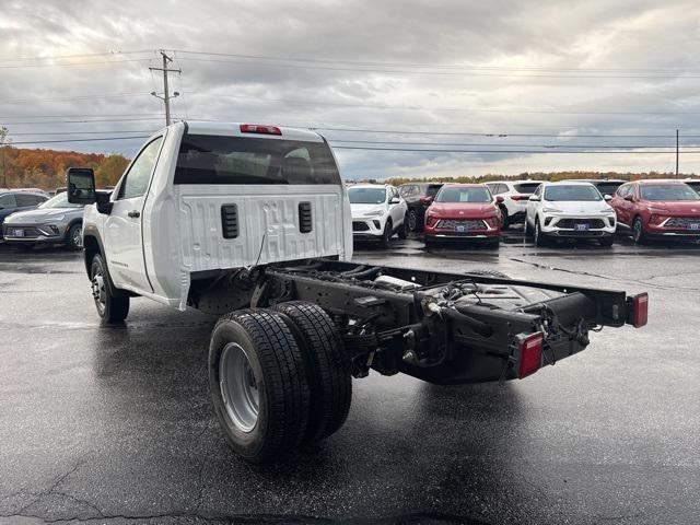 new 2026 GMC Sierra 3500 car, priced at $51,518