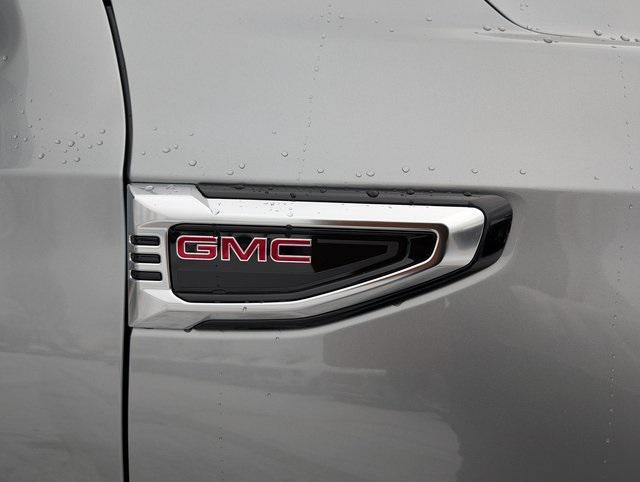 new 2025 GMC Yukon car, priced at $86,210