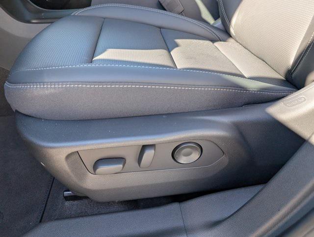 new 2025 Buick Envision car, priced at $38,735