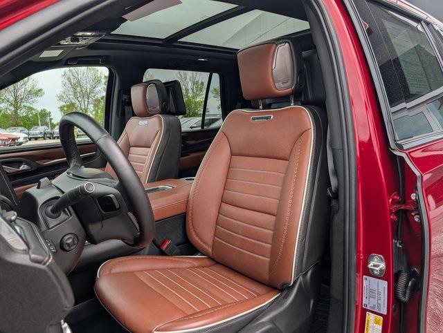 used 2024 GMC Yukon car, priced at $88,888