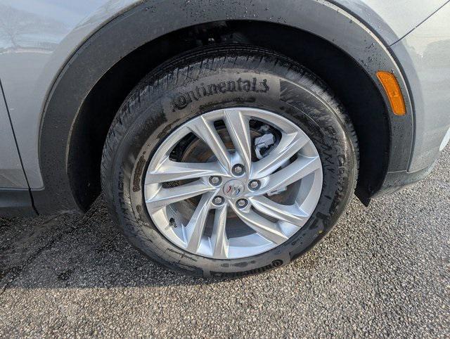 new 2025 Buick Envista car, priced at $26,535