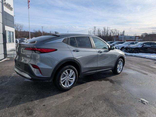 new 2025 Buick Envista car, priced at $26,535