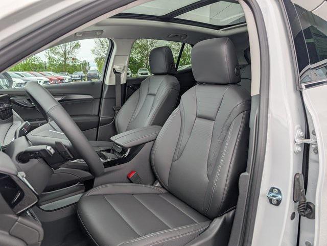 new 2025 Buick Envision car, priced at $39,240